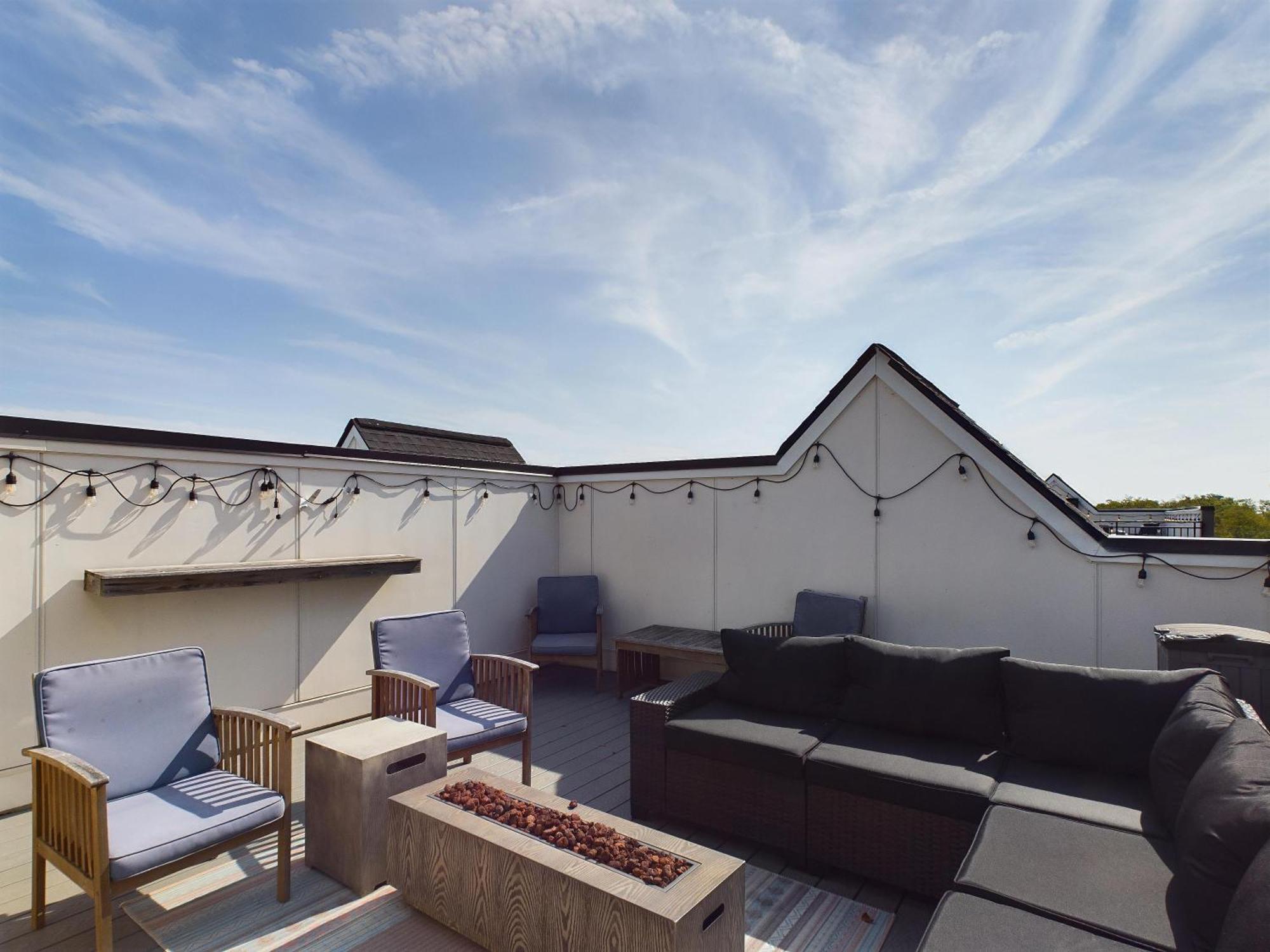 Country Lyric - Mins To Downtown - Rooftop Deck Nashville Extérieur photo